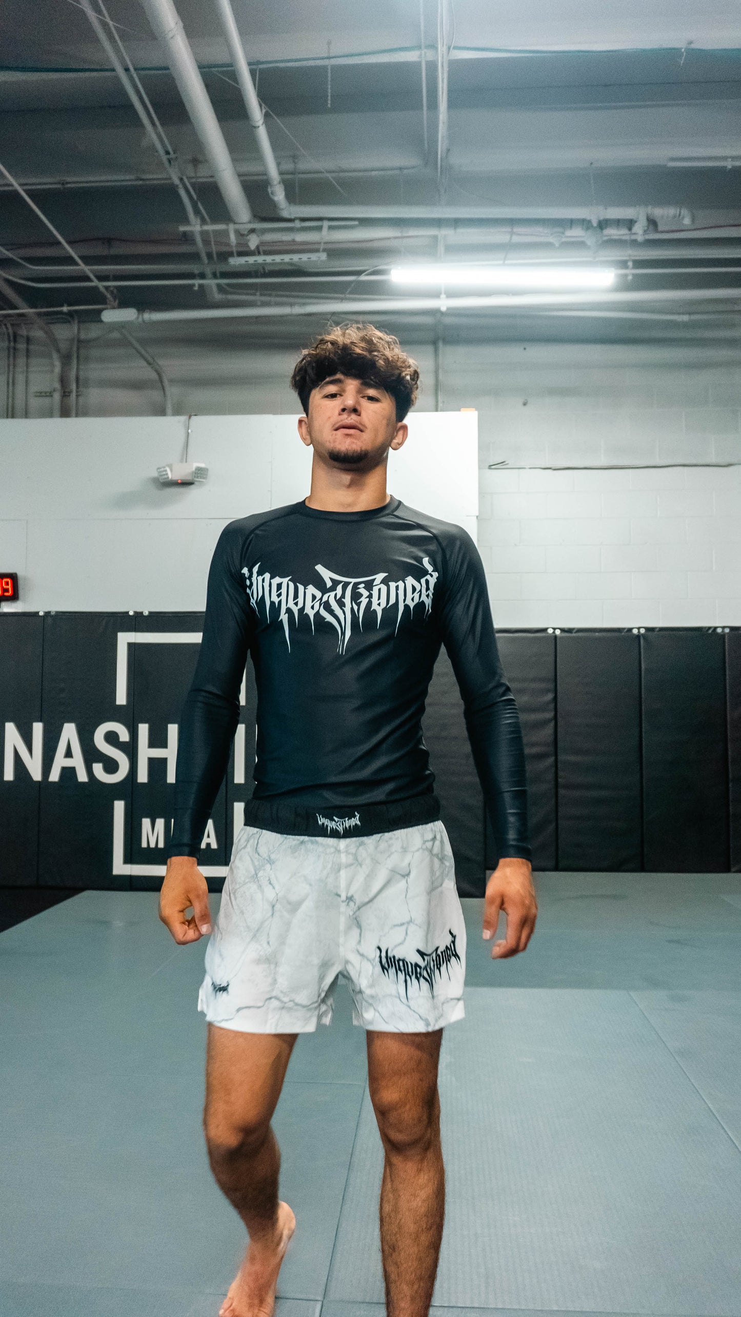 LONGE SLEEVE RASHGUARD