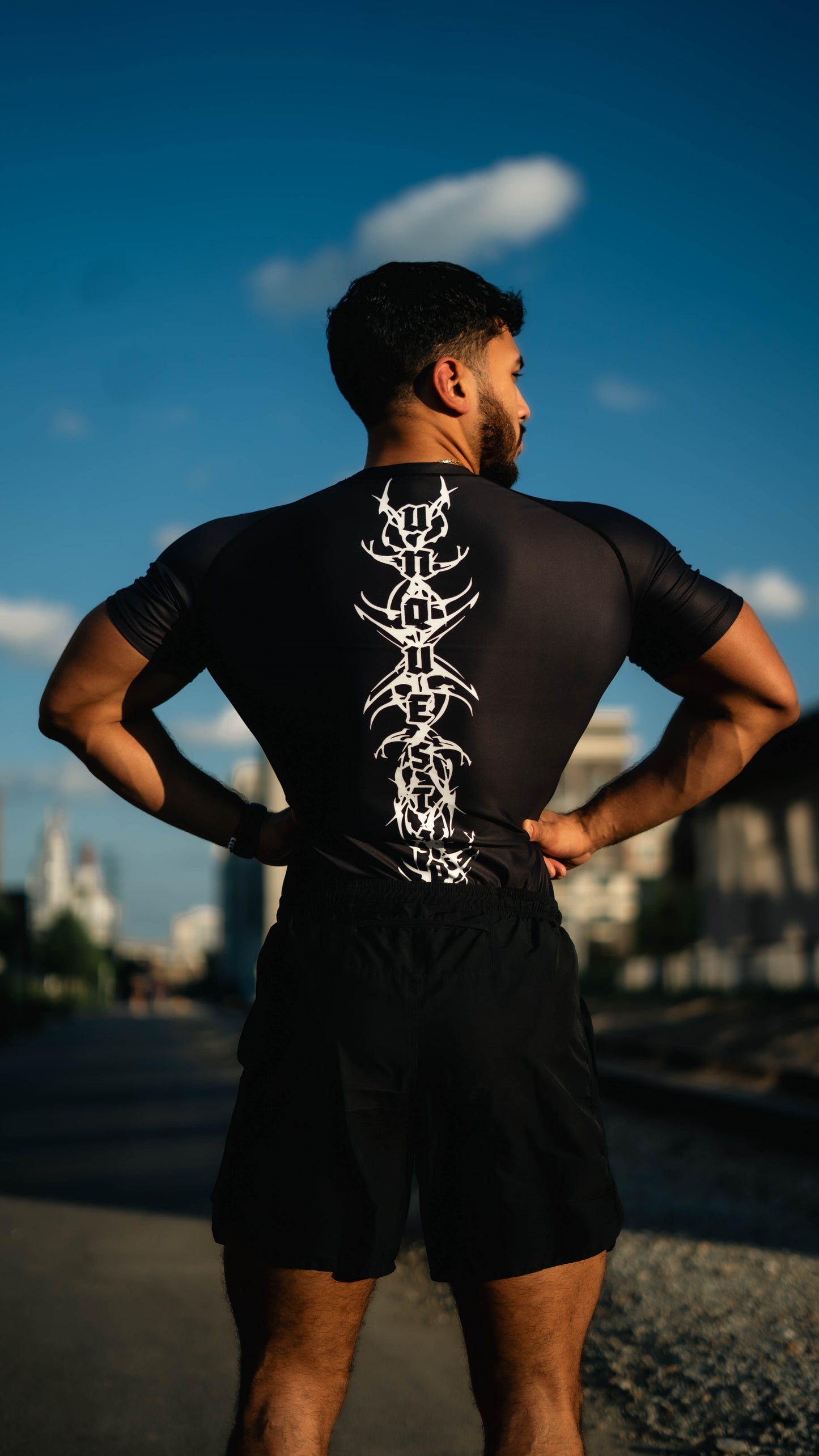 SHORT SLEEVE RASHGUARD